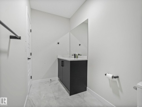18204 90 Street, Edmonton, AB - Indoor