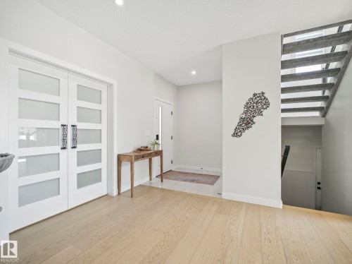 18204 90 Street, Edmonton, AB - Indoor Photo Showing Other Room