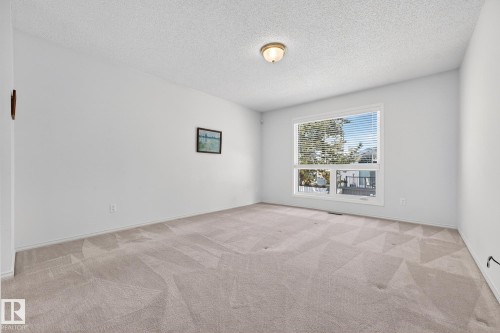 156 Oeming Road, Edmonton, AB - Indoor