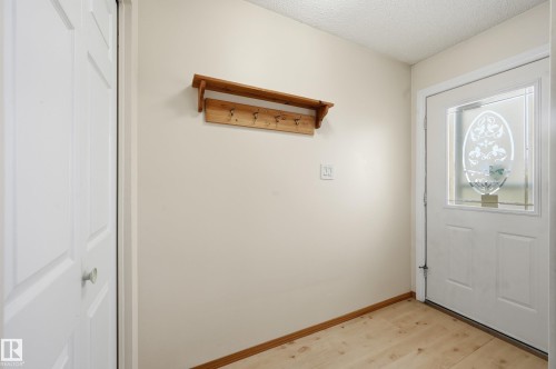 8305 157 Avenue, Edmonton, AB - Indoor Photo Showing Other Room