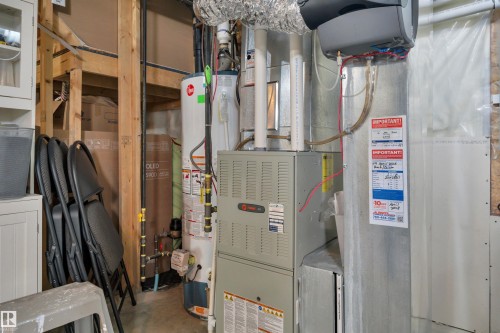 355 Secord Boulevard, Edmonton, AB - Indoor Photo Showing Basement