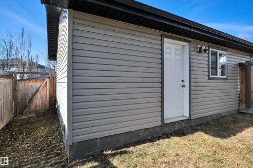 355 Secord Boulevard, Edmonton, AB - Outdoor With Exterior