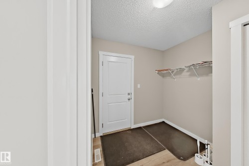 2374 Wonnacott Crescent, Edmonton, AB - Indoor
