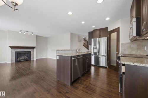 Open concept living room - 20813 96A Avenue, Edmonton, AB - Indoor Photo Showing Kitchen