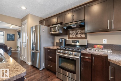 4048 Morrison Way, Edmonton, AB 