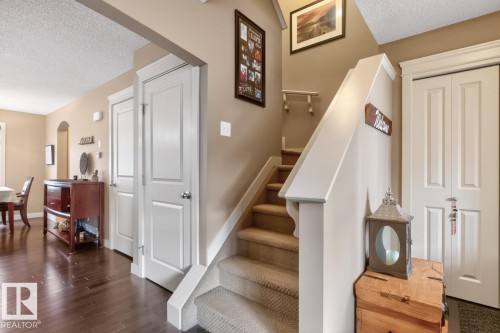 4048 Morrison Way, Edmonton, AB 