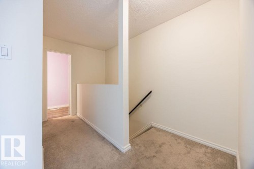 321 Northgate Terrace, Edmonton, AB - Indoor Photo Showing Other Room