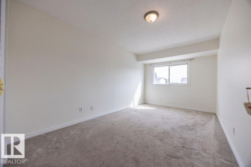 321 Northgate Terrace, Edmonton, AB - Indoor Photo Showing Other Room