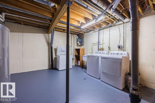 321 Northgate Terrace, Edmonton, AB - Indoor Photo Showing Laundry Room