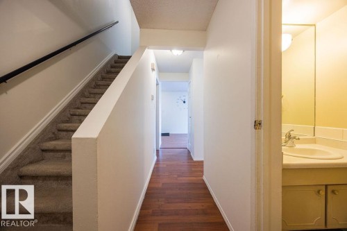 321 Northgate Terrace, Edmonton, AB - Indoor Photo Showing Other Room