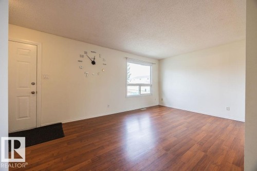 321 Northgate Terrace, Edmonton, AB - Indoor Photo Showing Other Room