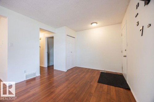 321 Northgate Terrace, Edmonton, AB - Indoor Photo Showing Other Room