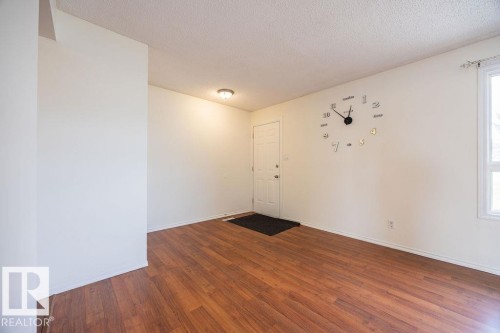 321 Northgate Terrace, Edmonton, AB - Indoor Photo Showing Other Room