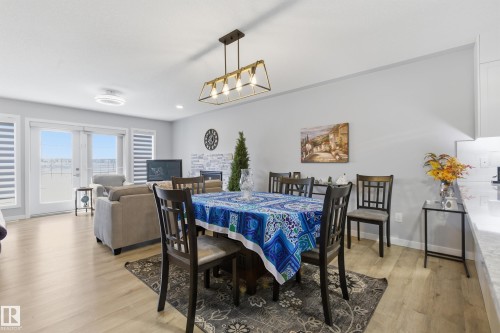 295 Youville Drive E, Edmonton, AB - Indoor Photo Showing Dining Room
