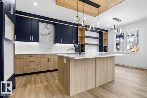 1150 Gyrfalcon Crescent, Edmonton, AB - Indoor Photo Showing Kitchen With Upgraded Kitchen