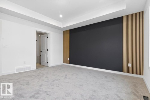 1150 Gyrfalcon Crescent, Edmonton, AB - Indoor Photo Showing Other Room