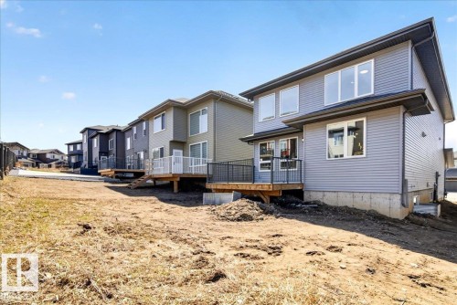 1150 Gyrfalcon Crescent, Edmonton, AB - Outdoor With Exterior