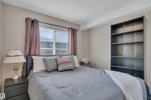 208 11820 22 Avenue, Edmonton, AB - Indoor Photo Showing Bedroom
