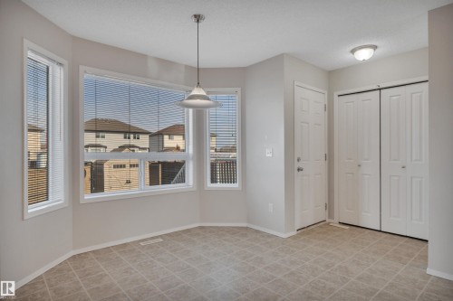 15 Southwick Point, Leduc, AB - Indoor Photo Showing Other Room