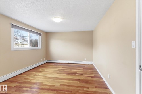 204 10720 84 Avenue, Edmonton, AB - Indoor Photo Showing Other Room