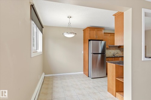 204 10720 84 Avenue, Edmonton, AB - Indoor Photo Showing Other Room