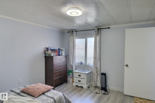602 Evergreen Park, Edmonton, AB - Indoor Photo Showing Bedroom