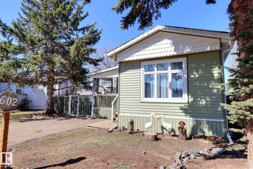 602 Evergreen Park, Edmonton, AB - Outdoor