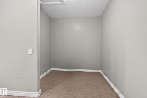 15913 78 Street, Edmonton, AB - Indoor Photo Showing Other Room