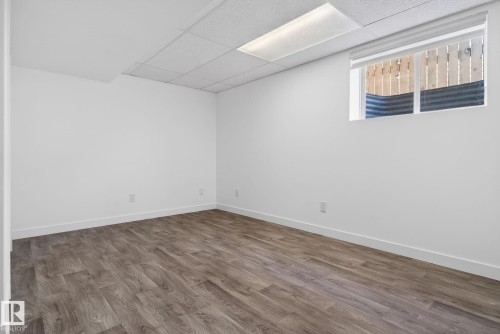 15913 78 Street, Edmonton, AB - Indoor Photo Showing Other Room