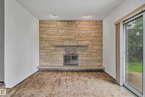 12254 143 Avenue, Edmonton, AB - Indoor With Fireplace