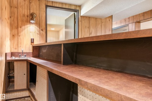 12254 143 Avenue, Edmonton, AB - Indoor
