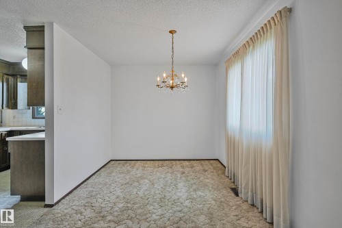 12254 143 Avenue, Edmonton, AB - Indoor Photo Showing Other Room