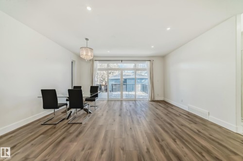 10506 68 Avenue, Edmonton, AB - Indoor