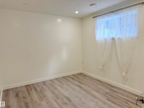 Bedroom #2 - 10506 68 Avenue, Edmonton, AB - Indoor Photo Showing Other Room