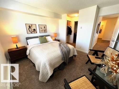 319 5804 Mullen Place, Edmonton, AB - Indoor Photo Showing Bedroom