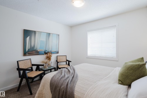 319 5804 Mullen Place, Edmonton, AB - Indoor Photo Showing Bedroom