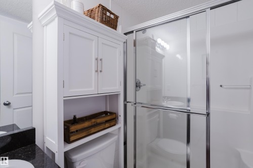 319 5804 Mullen Place, Edmonton, AB - Indoor Photo Showing Bathroom