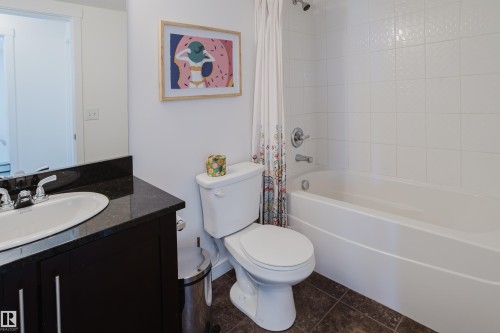 319 5804 Mullen Place, Edmonton, AB - Indoor Photo Showing Bathroom