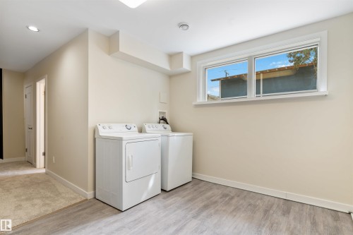 12411 90 Street, Edmonton, AB - Indoor Photo Showing Laundry Room