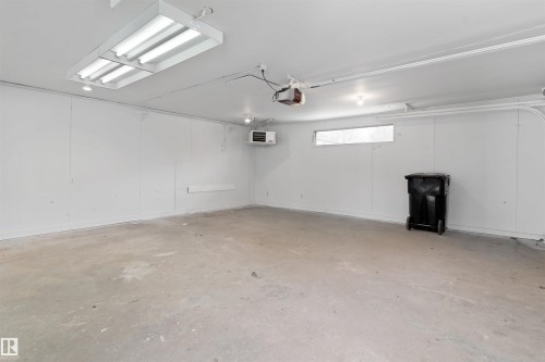 12411 90 Street, Edmonton, AB - Indoor Photo Showing Garage