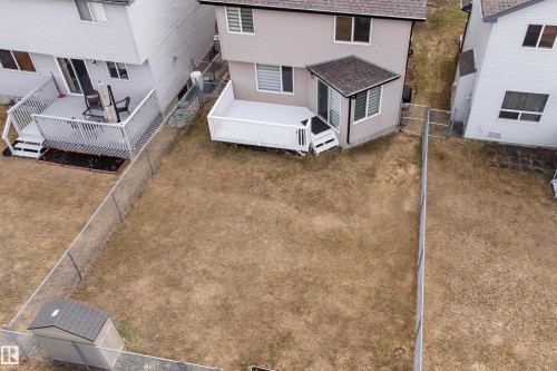 8706 175 Avenue, Edmonton, AB - Outdoor