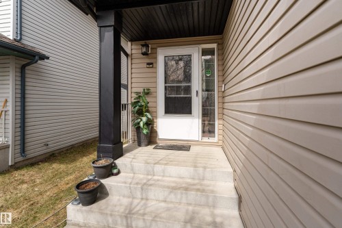 8706 175 Avenue, Edmonton, AB - Outdoor With Exterior
