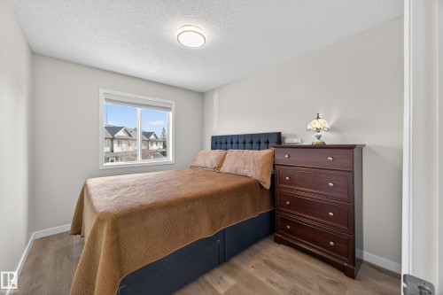 26 4731 Terwillegar Common, Edmonton, AB - Indoor Photo Showing Bedroom