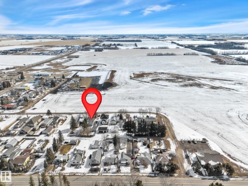 Image quality insufficient for description - 4712 49 Street, Calmar, AB - Outdoor With View