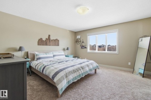 2133 Blue Jay Point(E), Edmonton, AB - Indoor Photo Showing Bedroom