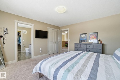 2133 Blue Jay Point(E), Edmonton, AB - Indoor Photo Showing Bedroom