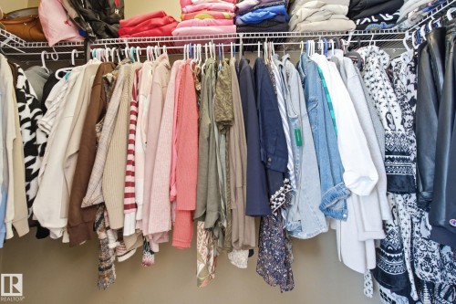 2133 Blue Jay Point(E), Edmonton, AB - Indoor With Storage