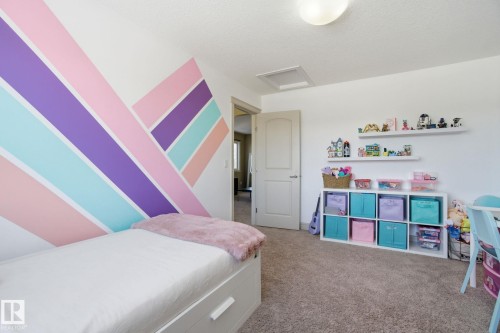 2133 Blue Jay Point(E), Edmonton, AB - Indoor