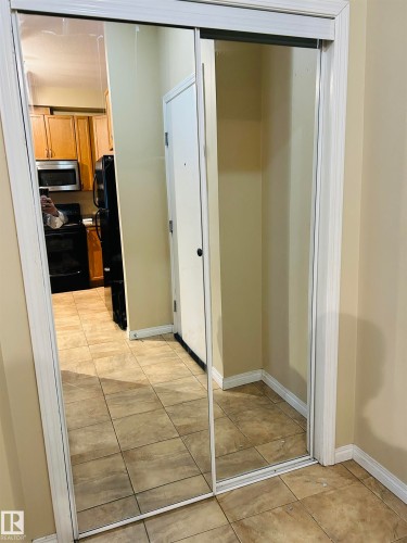 214 4304 139 Avenue, Edmonton, AB - Indoor