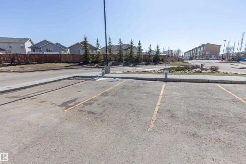 107 3670 139 Avenue, Edmonton, AB - Outdoor